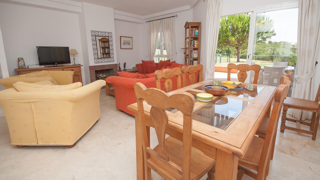 Villas Del Golf 23 มานิลบา ภายนอก รูปภาพ